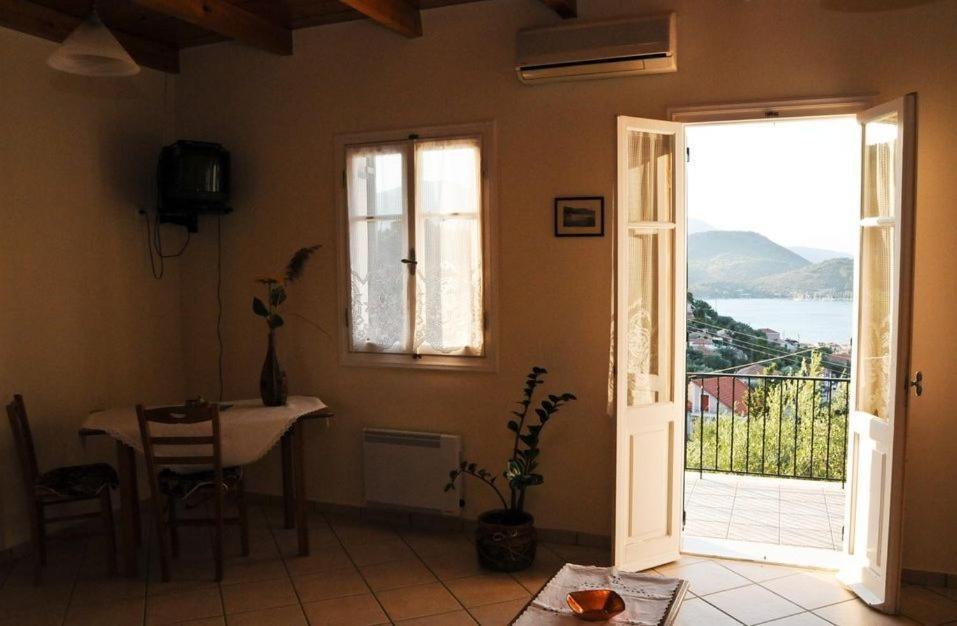 Apartmán Euktimeno Ithaka Exteriér fotografie