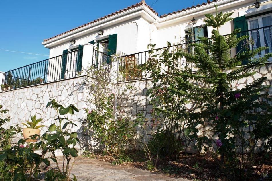 Apartmán Euktimeno Ithaka Exteriér fotografie